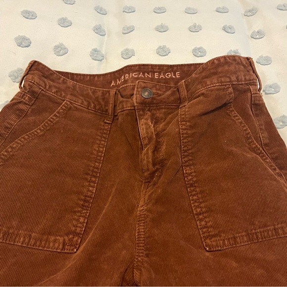 American Eagle brown corduroy wide bottom size 8 - Picture 3 of 7